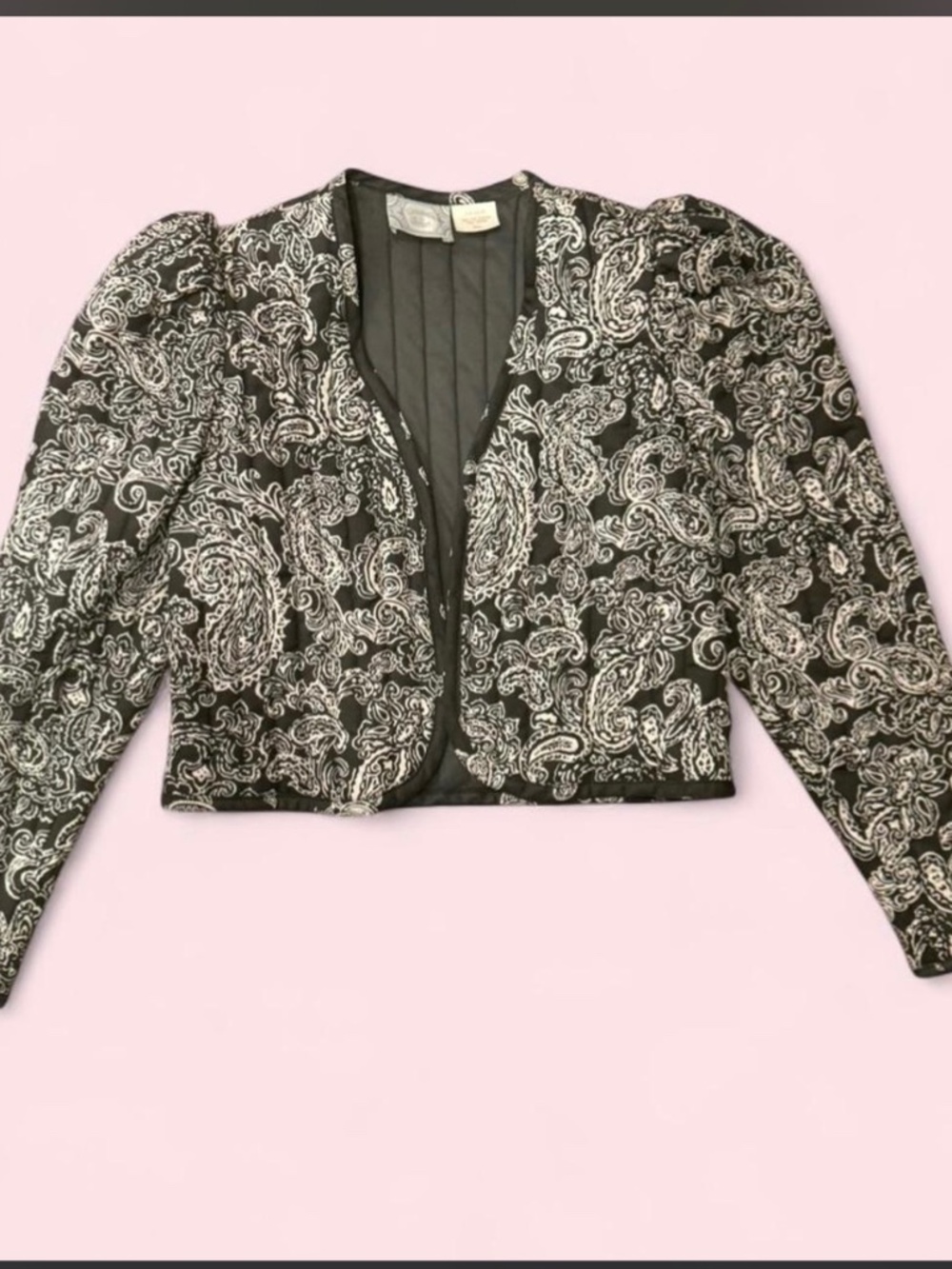 Vintage black and white paisley print cropped blazer
